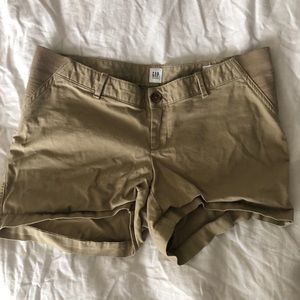 Gap khaki maternity shorts
